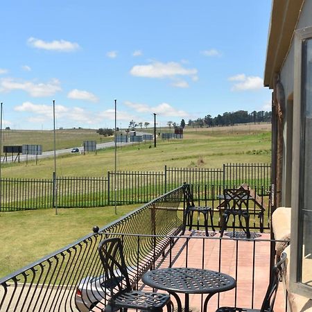 Protea Hotel By Marriott Harrismith Montrose Экстерьер фото